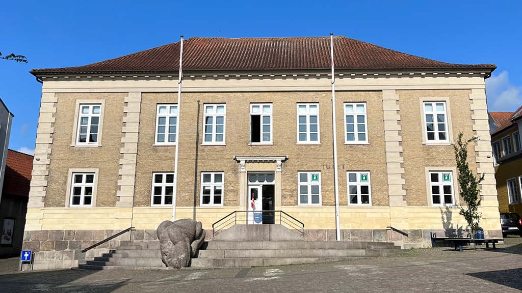 The old town hall of Aabenraa seen from the front